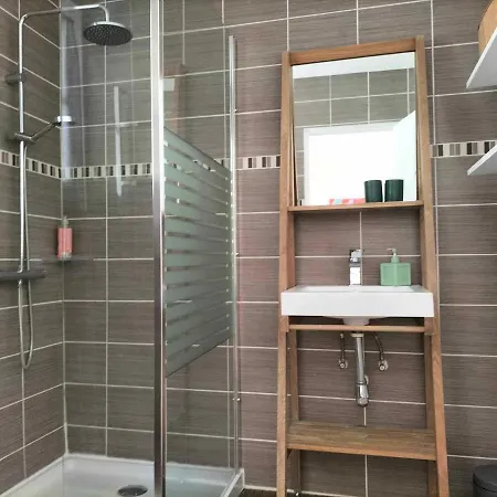 D'hotes - Mas Cinq Sols Bed and breakfast Courbiac