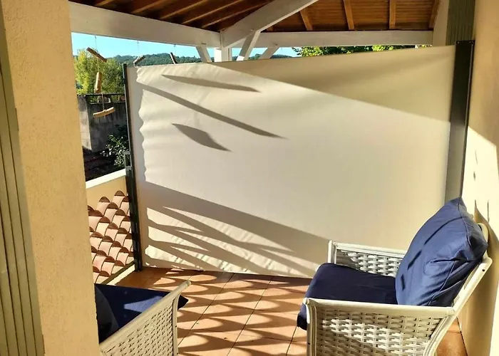 D'hotes - Mas Cinq Sols Bed & Breakfast