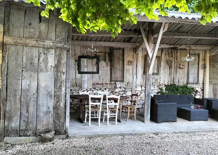 Bed & Breakfast D'hotes - Mas Cinq Sols Courbiac