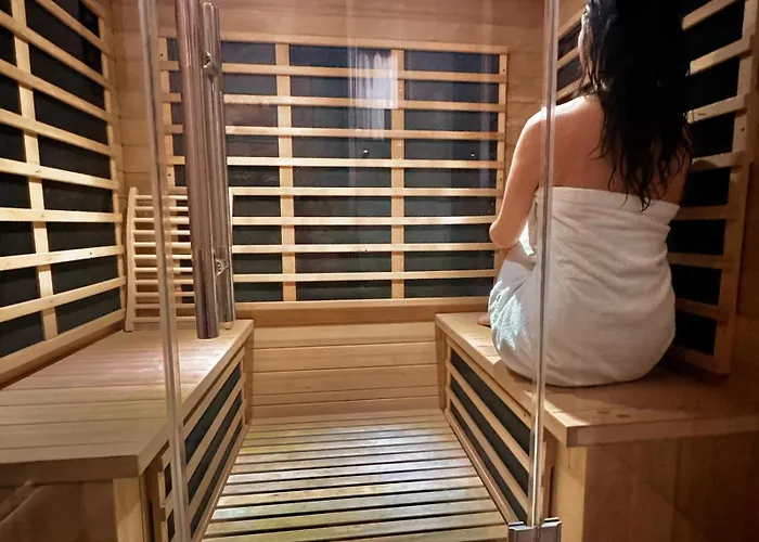 D'hotes - Mas Cinq Sols 3* Courbiac